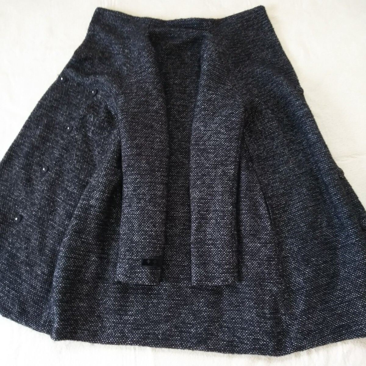 【美品 L】TATRAS タトラス 最高級 ウール ダウン ロング コート Aライン ロゴ刺繍 オシャレ アウター ジャケット ブルゾン_画像7