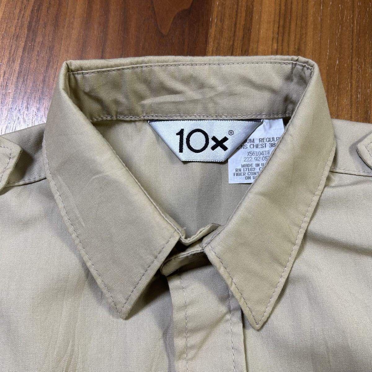 10X シャツ USA製 ワークシャツ 長袖 胸ポケット 胸ロゴ 刺繍ロゴ ベージュ 古着 M_画像2