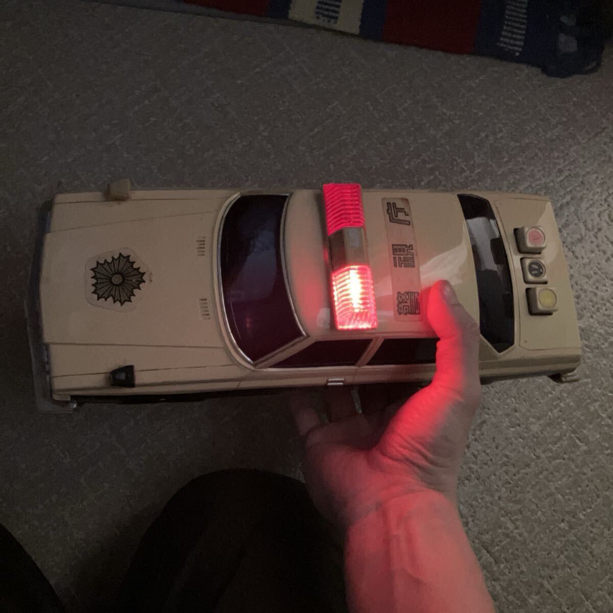 【1円】【超希少】【動作品】当時物 アルプス商事 トヨタ CROWN クラウンパトカー 警視庁 日本製 ミニカー 車 おもちゃ ブリキ 電動 レトロ_画像2