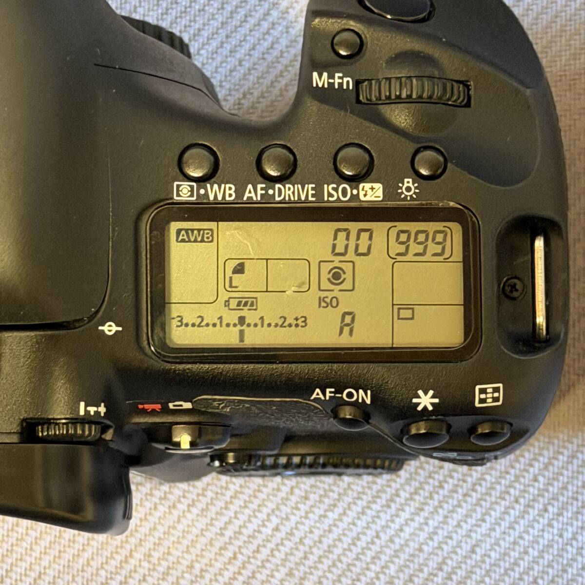 CANON EOS 7D キヤノン 付属品あり 箱あり 16Gコンパクトフラッシュメモリ付き_画像3