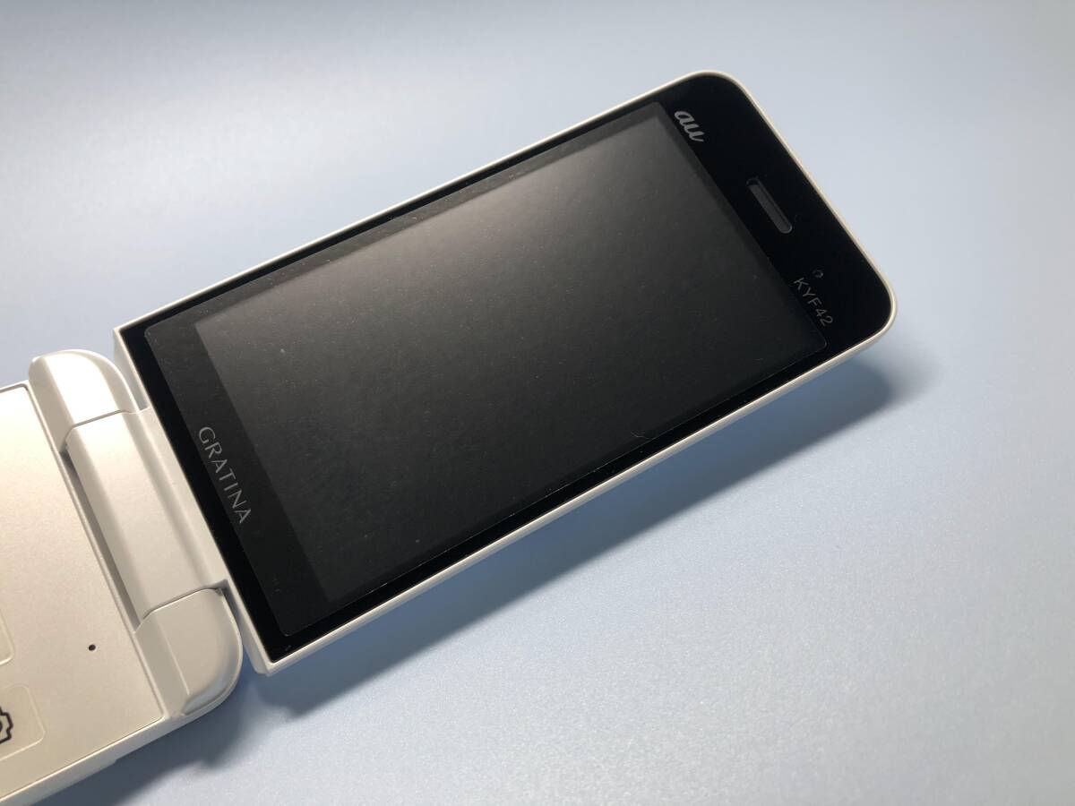 【Simロック解除済み】 au GRATINA KYF42 ホワイト 4G ガラケー -Y131_画像7