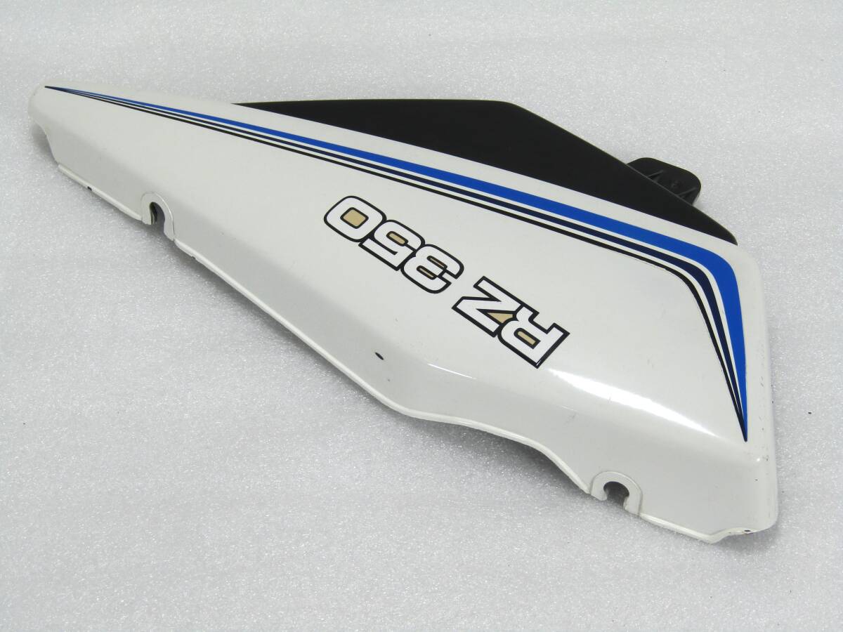 ●●●美品！RZ350 ヤマハ純正品サイドカバー、左側！RZ250_画像3