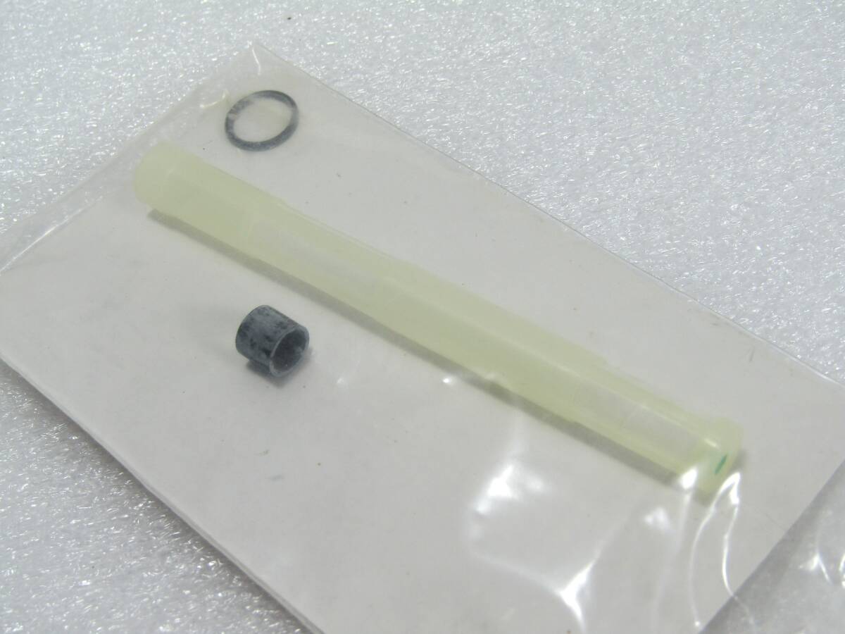 ●●●新品未使用！CBX1000　ホンダ純正品 フューエルストレーナー！16952-469-005　●レターパックプラス600円にて郵送致します。_画像3