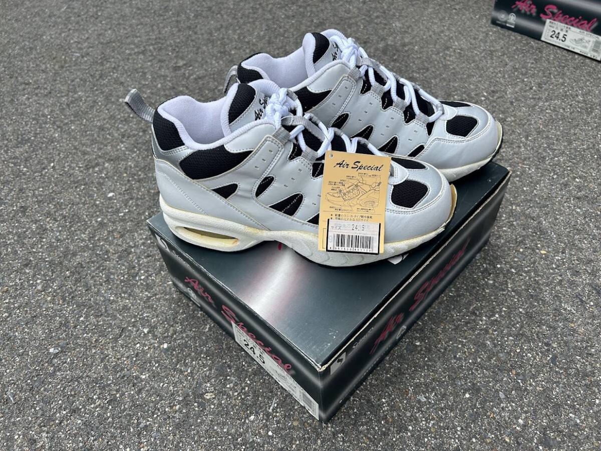 倉庫一掃セール　訳あり　安全靴　24.5cm　シモン　AirSpecial　エアースペシャル　9802　鋼製先芯入り　軽量　スニーカー　白（0430YO-1）_画像2