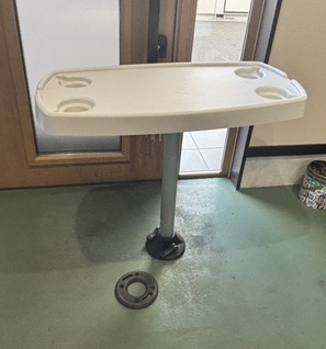 GARELICK(ガレリック)テーブルトップ、ポール クイックリリーステーブル台座システム ボート、ヨット用_画像1