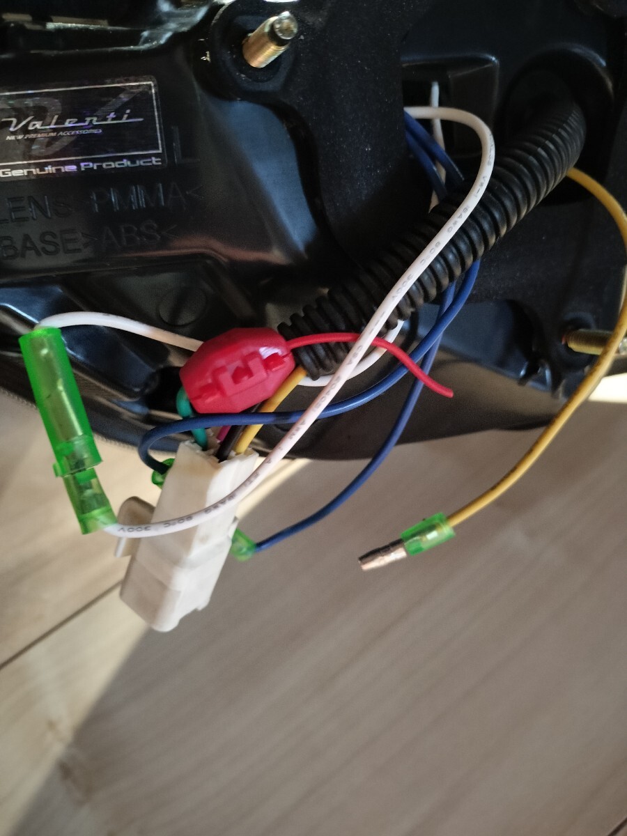 トヨタ　ハリアー　６０系　スモーク　テールランプ 　バレンティ _画像7