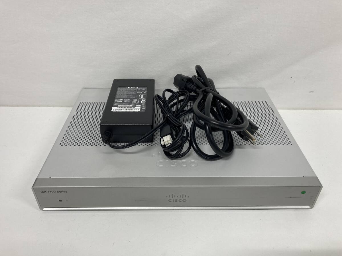 Cisco ISR1100 Series C1111-8P V01サービス統合型ルータ 、動作確認済、初期化済、ACアダプター付き_画像1