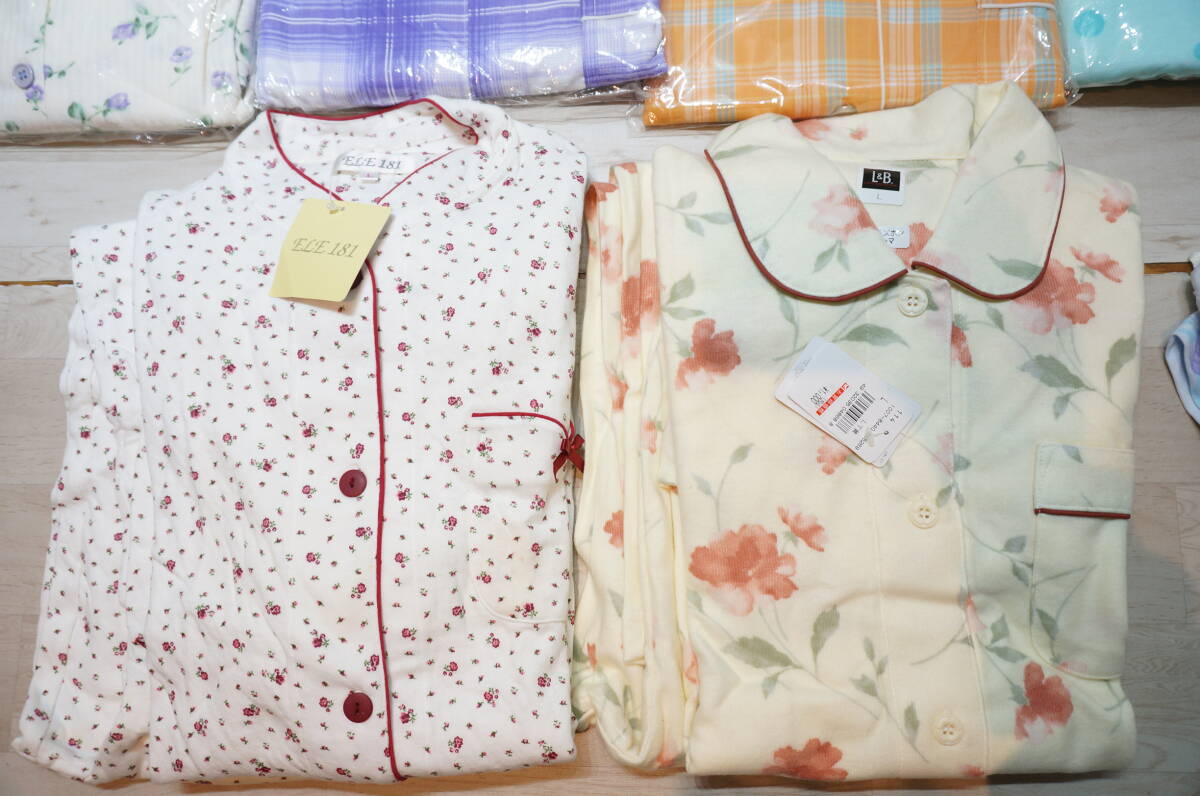 【J1-2.O】大量！8点セット！レディース パジャマ まとめ売り Lサイズ 他 色々おまとめセット 未使用保管品 女性 婦人 ナイトウエア_画像4