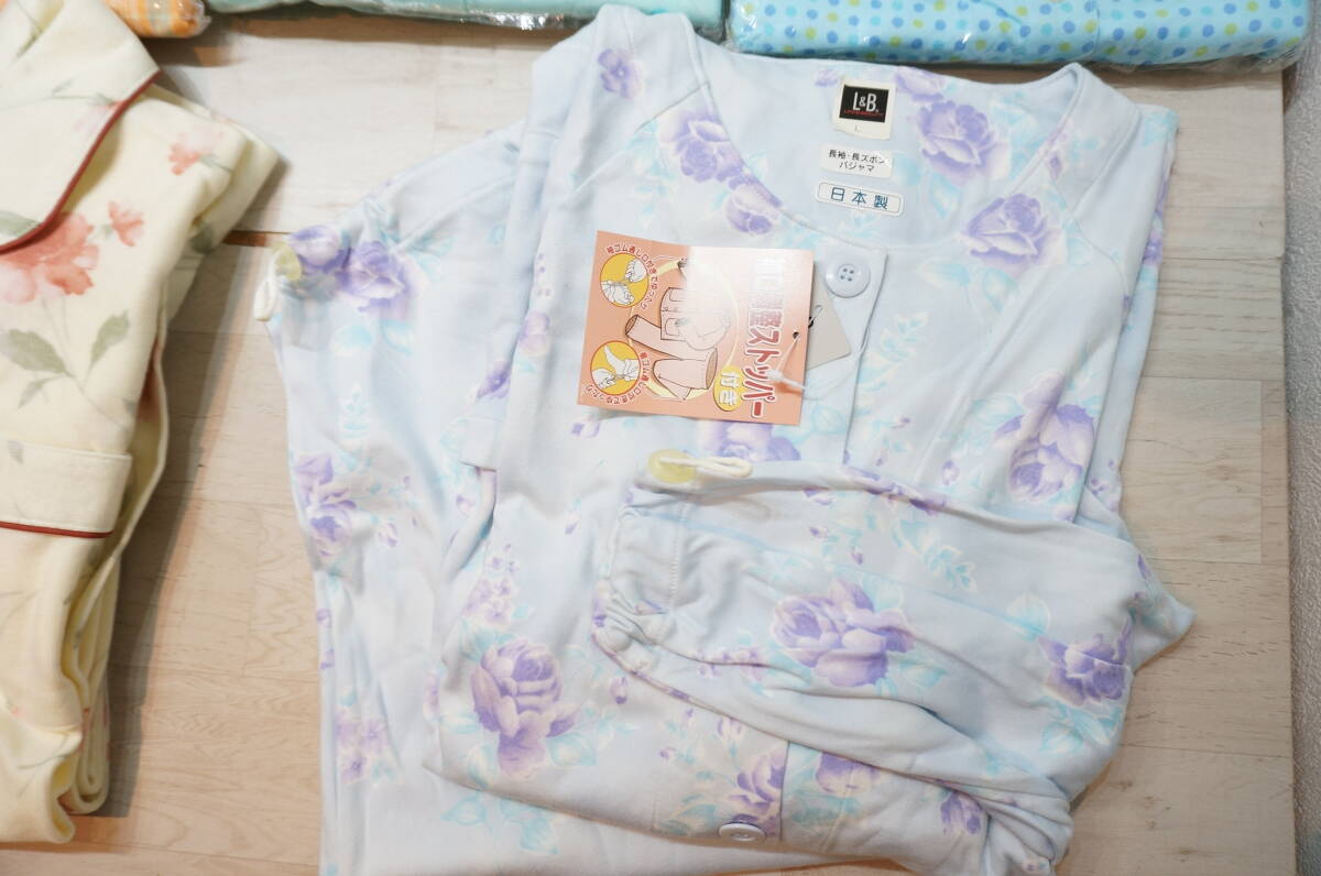 【J1-2.O】大量！8点セット！レディース パジャマ まとめ売り Lサイズ 他 色々おまとめセット 未使用保管品 女性 婦人 ナイトウエア_画像5