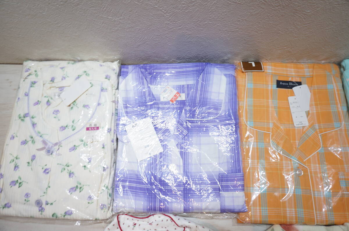 【J1-2.O】大量！8点セット！レディース パジャマ まとめ売り Lサイズ 他 色々おまとめセット 未使用保管品 女性 婦人 ナイトウエア_画像3