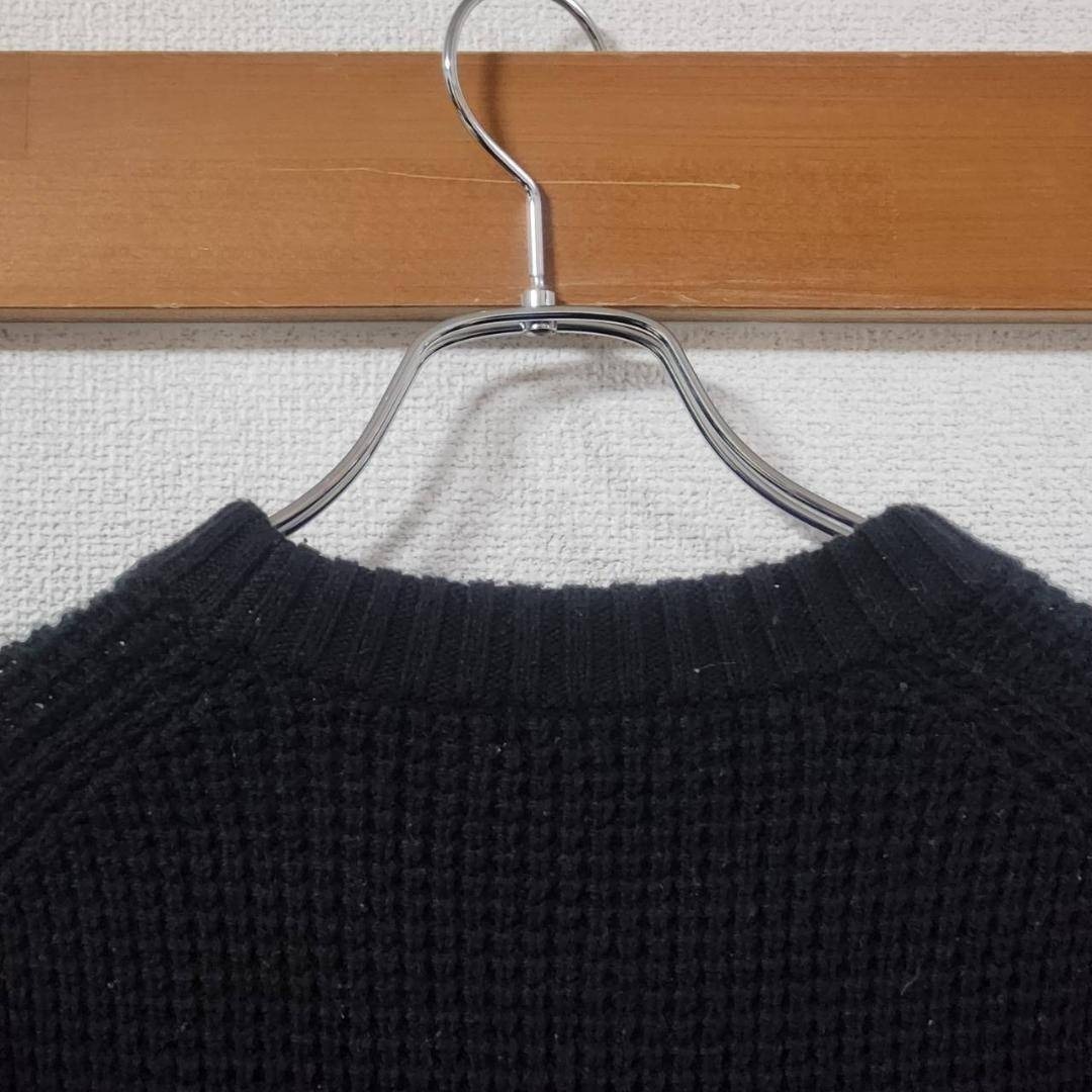 ユニクロ セーター ブラック クルーネック ニット M 編み地 重ね着 秋冬_画像8