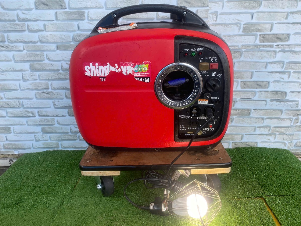 [動作良好・保証付]SHINDAIWAインバーター発電機IEG1600M(76)_画像1
