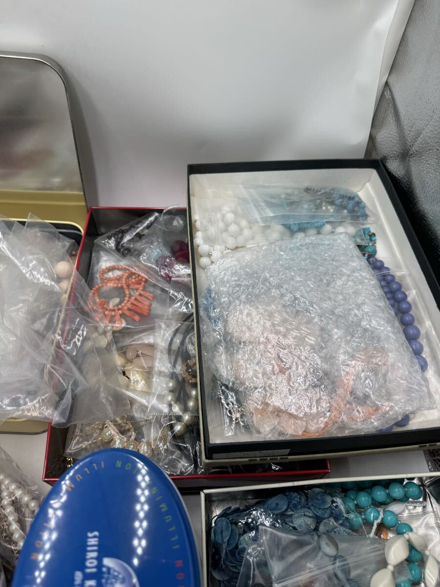 $ 遺品整理 まとめ売り アクセサリー ネックレス ブローチ イヤリング 指輪 ピアス タイピン カフス など_画像4