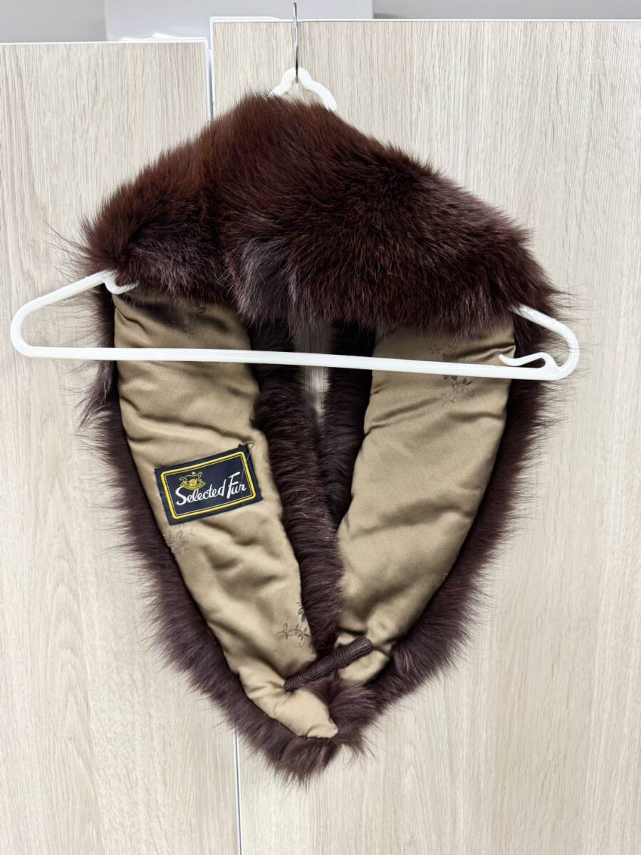【美品】CHARMODE Selected Fur ファー マフラー ブラウン 留め具 ピン有り リアルファー フェイクファー_画像3