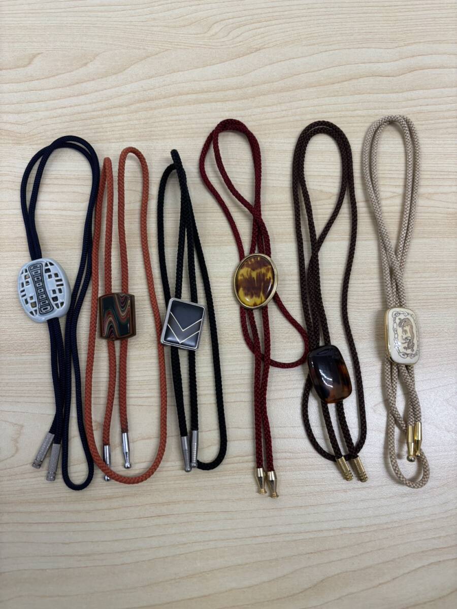 ループタイ 6点 まとめ売り 美品 約58㎝ 昭和レトロ 陶器 べっ甲 紳士 メンズ 小物 おしゃれ 服飾小物 アクセサリー loop Poler tie_画像1