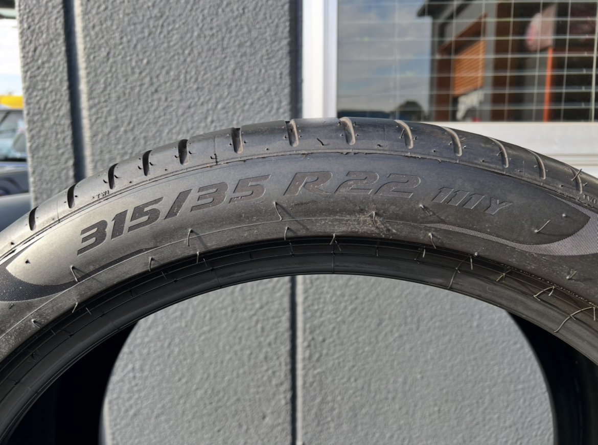 【BMW承認ランフラット】275/40R22 107Y 315/35R22 111Y 4本 夏タイヤ《ピレリ　P　ZERO》 X7　XMなど_画像5