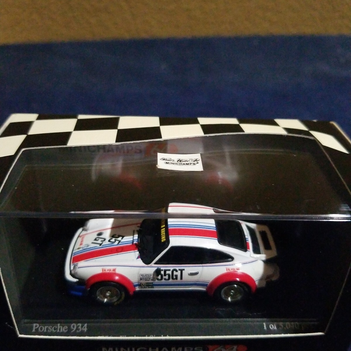 MINICHAMPS 1/64 ポルシェ 934 (55GT)_画像2