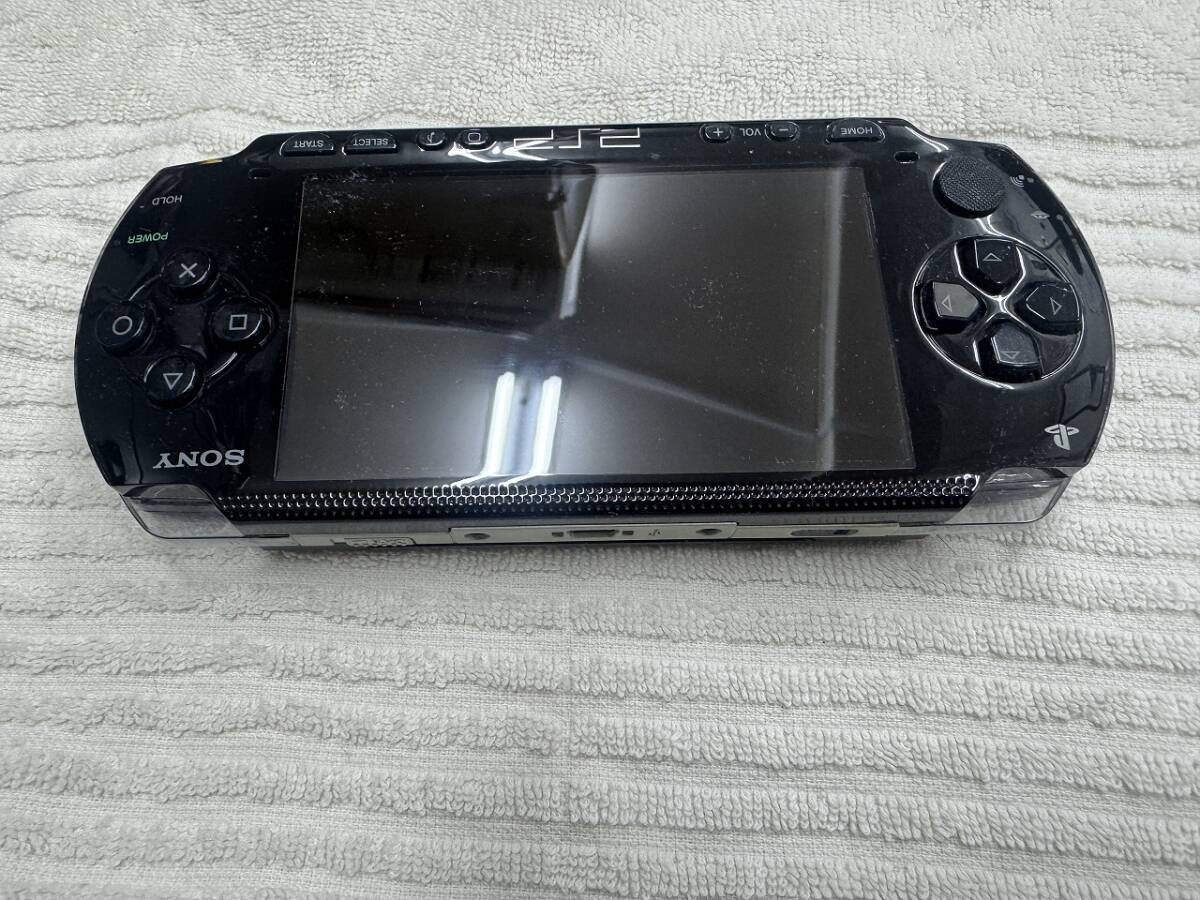 １円スタート　完動品　SONY ソニー PSP プレイステーションポータブル 本体 PSP-1000　ブラック_画像2