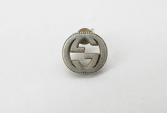 k71033-ap [送料650円]中古▼GUCCI グッチ インターロッキング Gモチーフ 片耳用 Ag925 シルバー ピアス アクセサリー [171-251121]_画像1