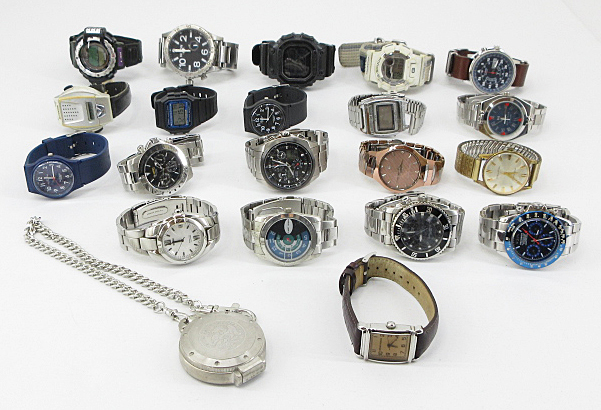 s61063-ap [送料950円]ジャンク▼CASIO PRO TREK G-SHOCK SEIKO CITIZEN EMPORIO ARMANI その他ブランド 腕時計 21点セット [155-251119]_画像1