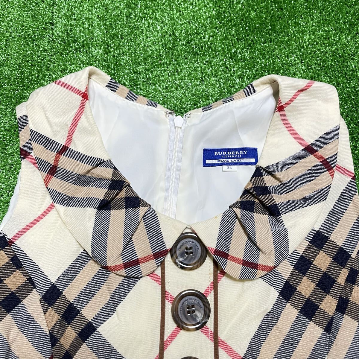 E28 Burberry BLUE LABEL バーバリー ブルーレーベル ワンピース ドレス アイボリー チェック レディース 冬服 秋冬 オシャレ ハイブランド_画像4