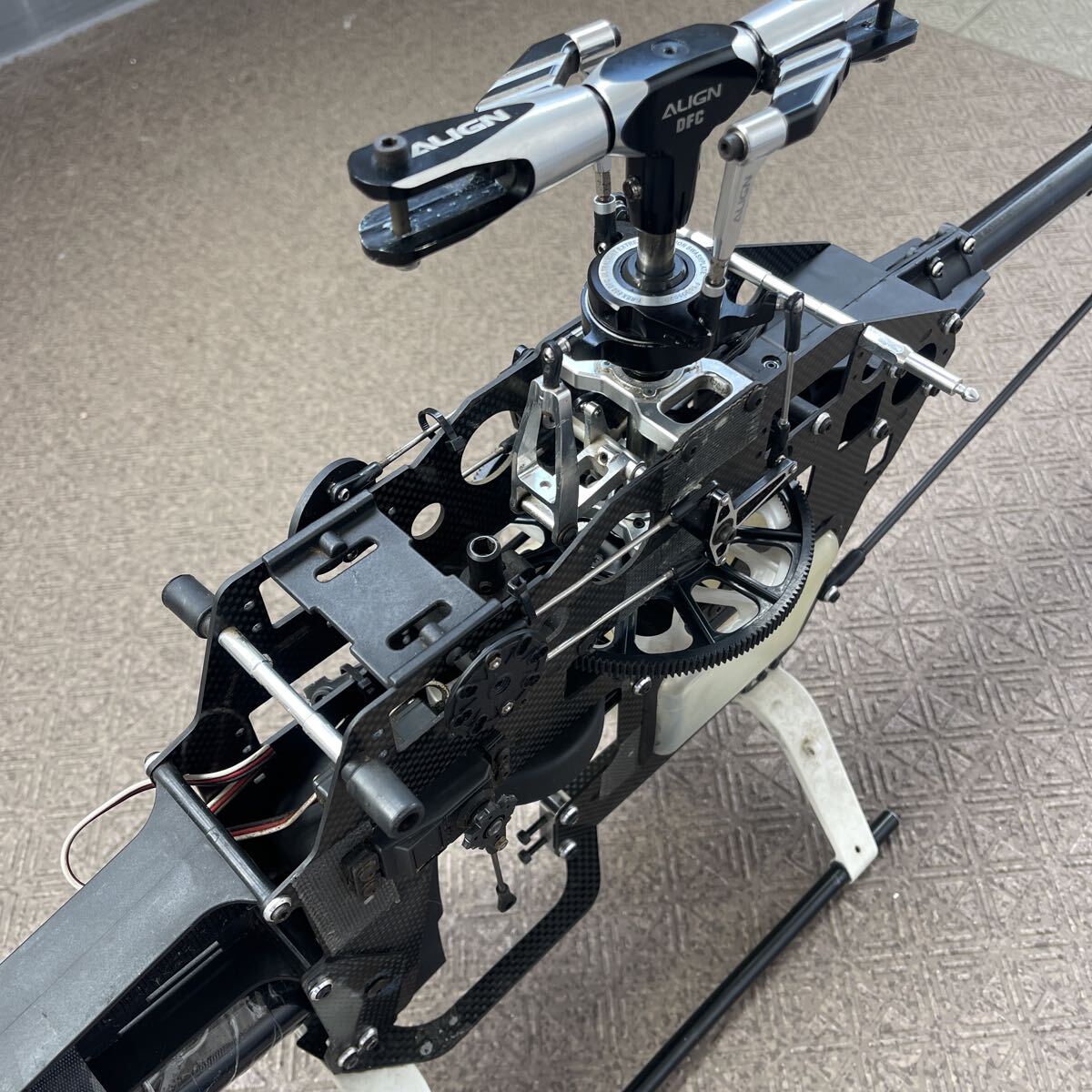 アラインT-REX600Ｎ ヘリコプター_画像6