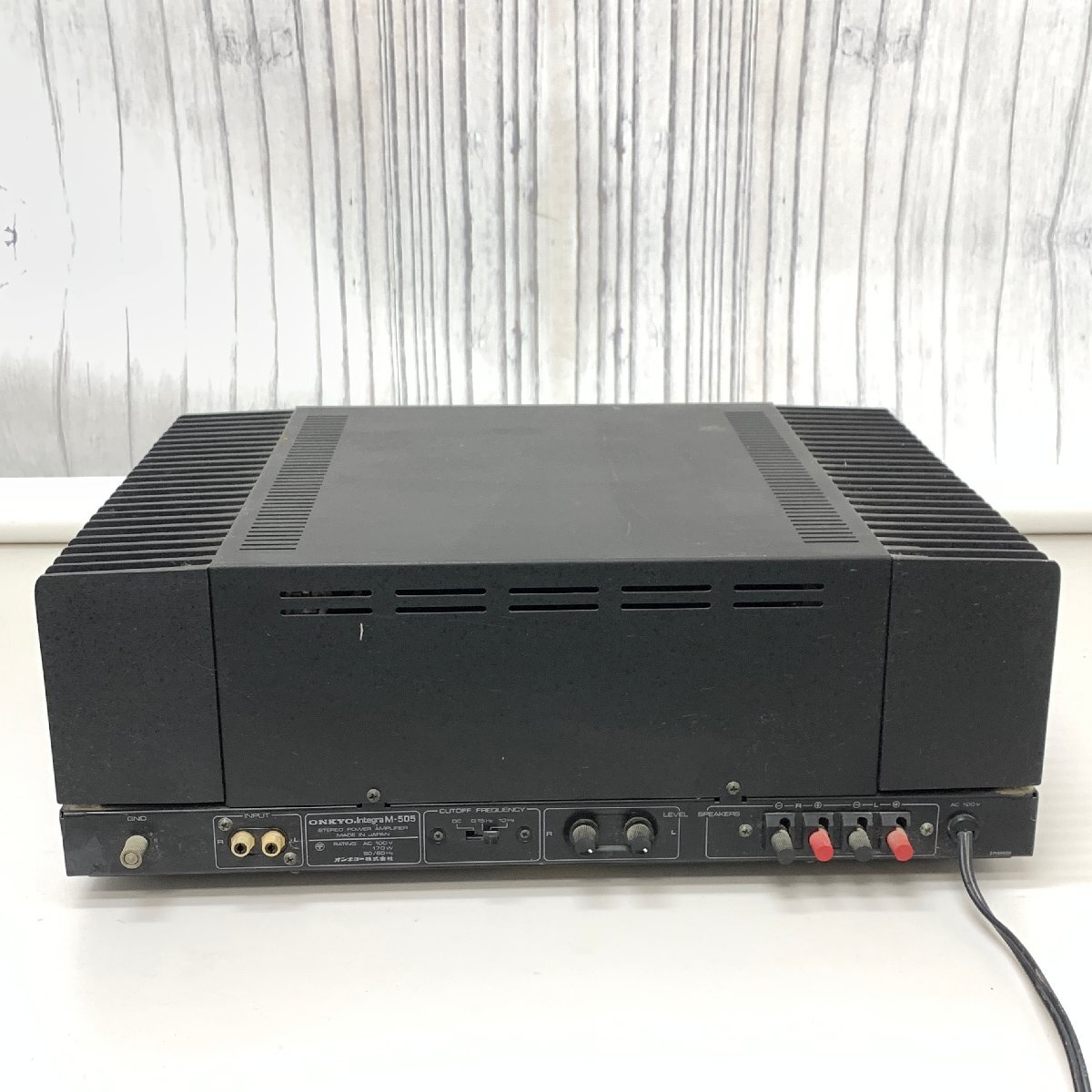 s001 N5 ONKYO オンキョー M-505 ステレオ パワーアンプ 通電不可 ジャンク 中古_画像2