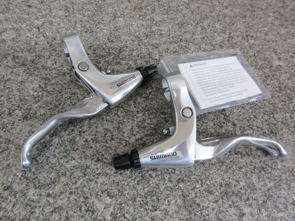 シマノブレーキレバー左右セット BL-R780 シルバー ロード/クロス兼用 未使用品_画像2