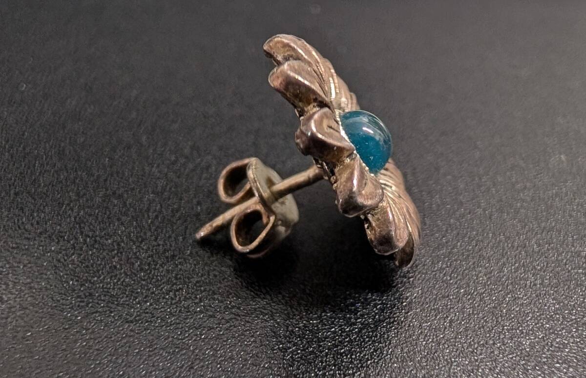 ☆GUCCI グッチ フラワーモチーフ シルバー ピアス　Ag925　片耳のみ_画像2