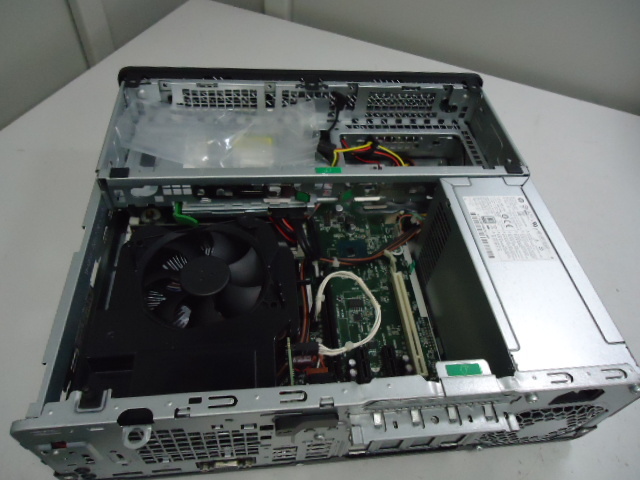 7071★HP EliteDesk 800 G5 SFF Corei7 9700 HDD/無 メモリ/8GB　BIOS確認_画像3