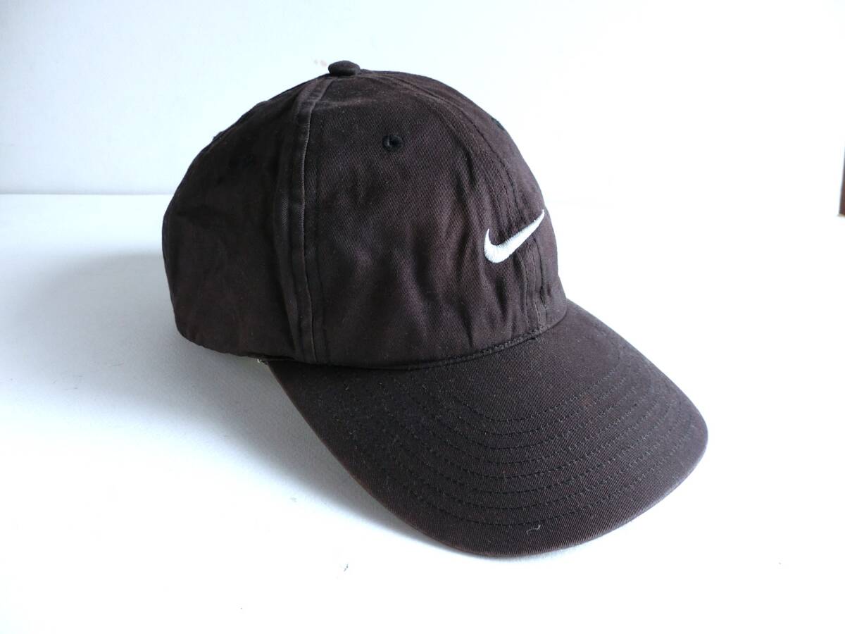 NIKE　90s 00s ナイキ ゴルフ　タイガーウッズ　キャップ　FREEサイズ　メンズ TIGER WOODS　ヴィンテージ　黒　ブラック　スウッシュ_画像5