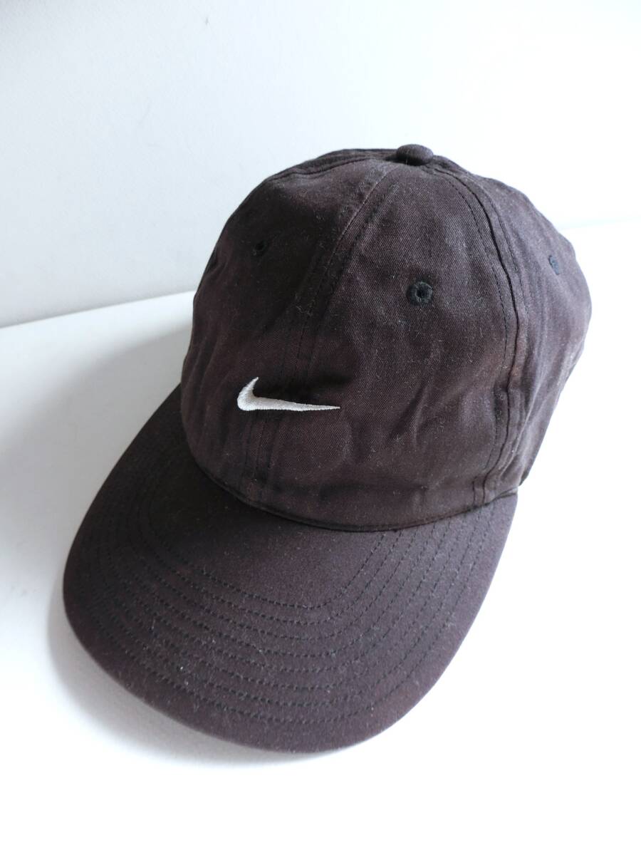 NIKE　90s 00s ナイキ ゴルフ　タイガーウッズ　キャップ　FREEサイズ　メンズ TIGER WOODS　ヴィンテージ　黒　ブラック　スウッシュ_画像3