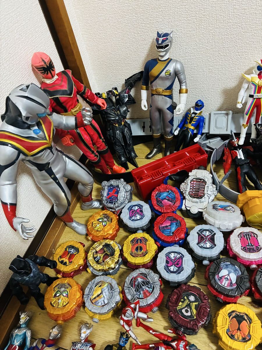 【ジャンク】スーパー戦隊 仮面ライダー ウルトラマン ソフビ 特撮アイテム おもちゃ その他おもちゃ まとめ売り 同梱不可②の画像2
