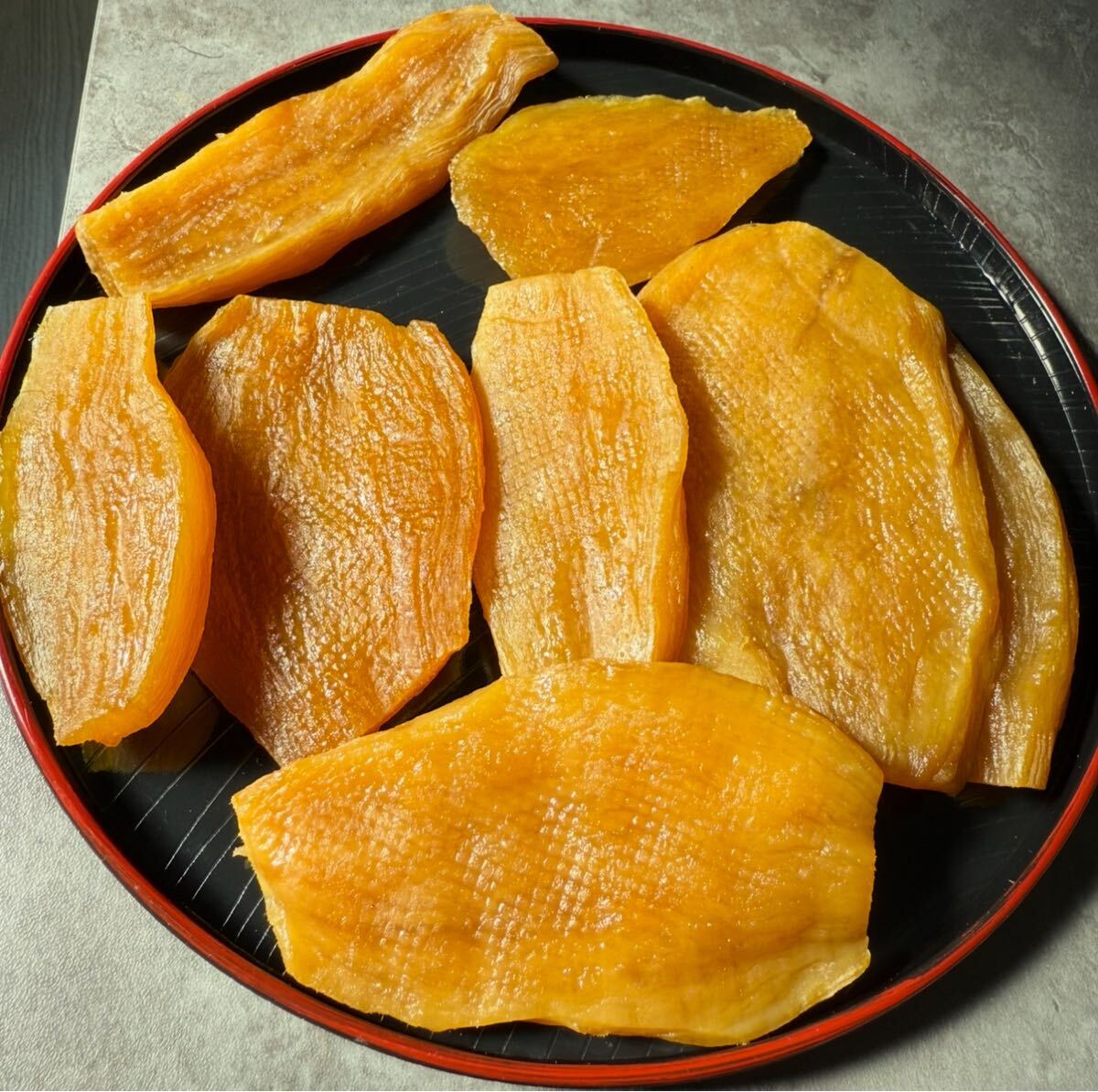 新物　無添加　トップクラスの美味しさ！　訳あり　黄金干し芋箱込み1kg_画像1