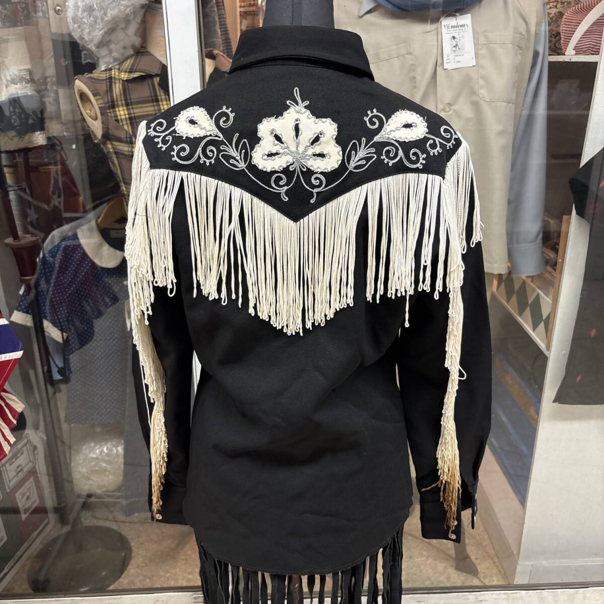 ヴィンテージ★H BAR C フリンジ ウエスタン シャツ★USA古着、当時物、カウボーイ、ネイティブ、エイチバーシー_画像4