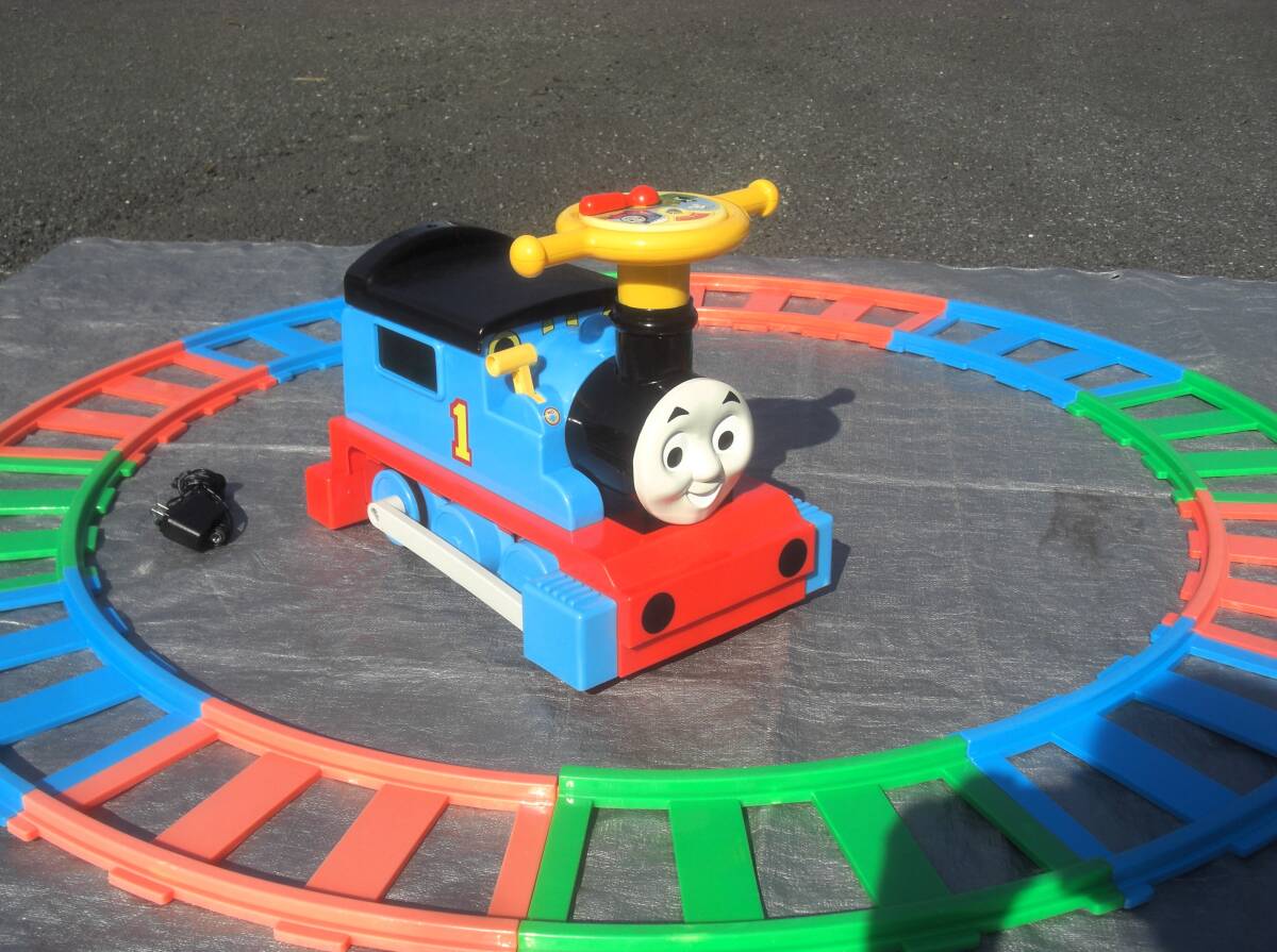 充電式 電動 乗用 きかんしゃ トーマス 乗用玩具 作動確認 実動品_画像2