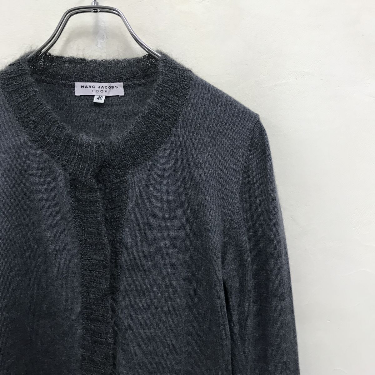 2N1035-G◆良品◆ MARCJACOBS マークジェイコブスジャガーニットパイピングカーディガン スナップ クルーネック ◆ size40 グレー ウール_画像3