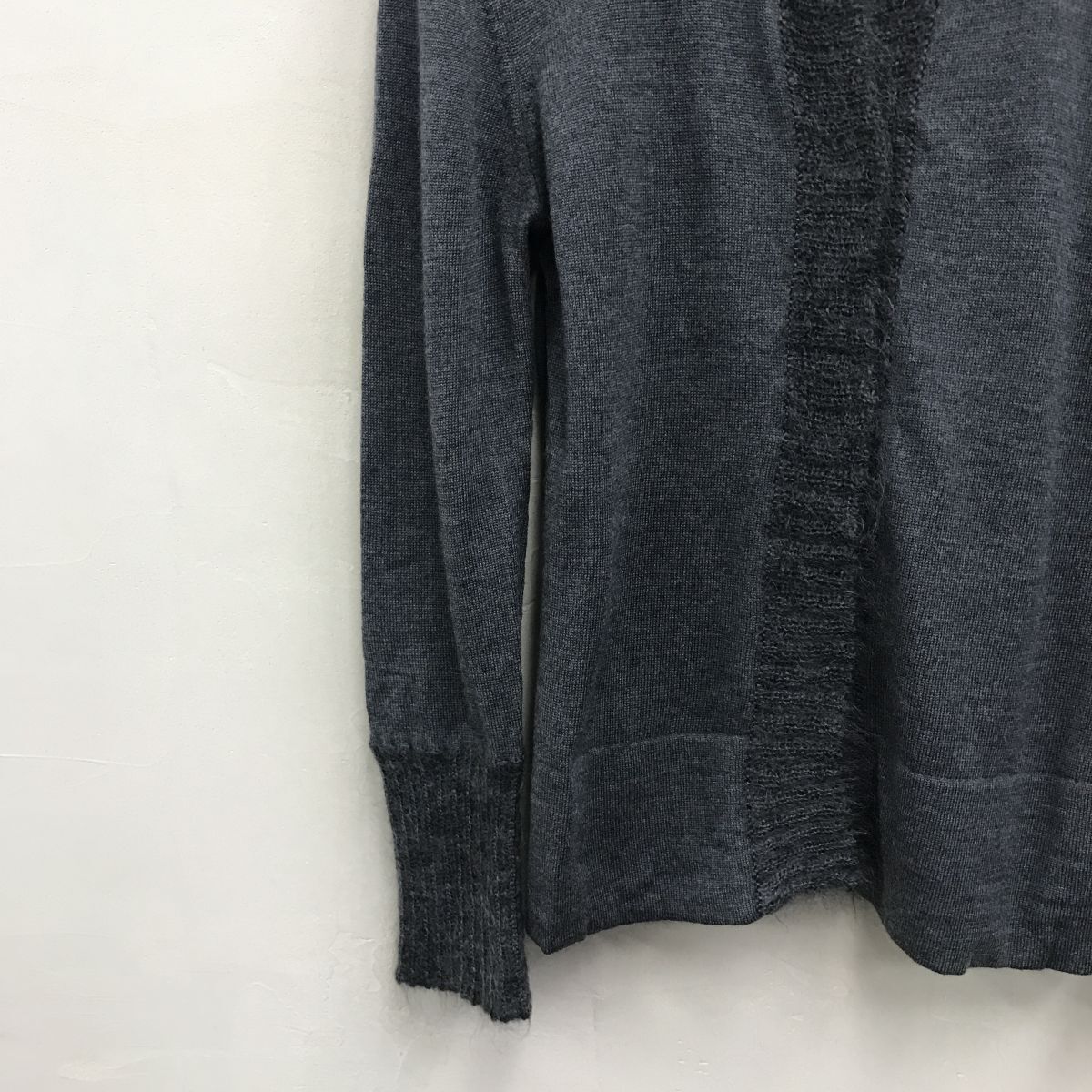 2N1035-G◆良品◆ MARCJACOBS マークジェイコブスジャガーニットパイピングカーディガン スナップ クルーネック ◆ size40 グレー ウール_画像4