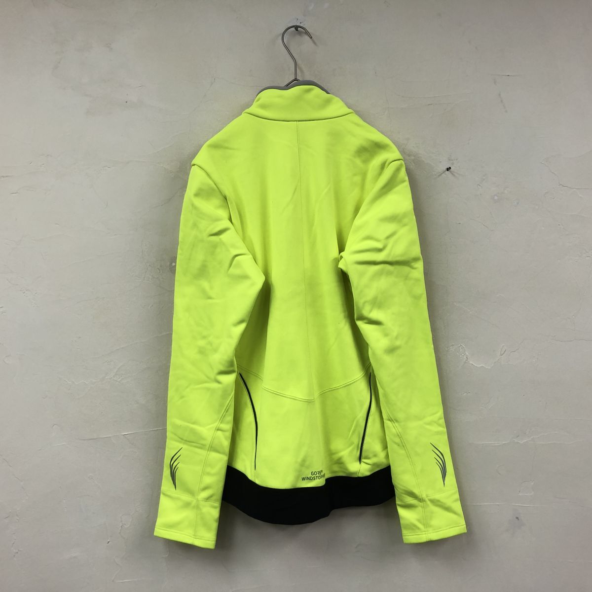 2N2118-N◆ GORE WINDSTOPPER ゴア ウインドストッパー サイクルジャケット 防風 ロードバイク 裏微起毛 ◆ sizeXL 蛍光イエロー ポリ_画像6