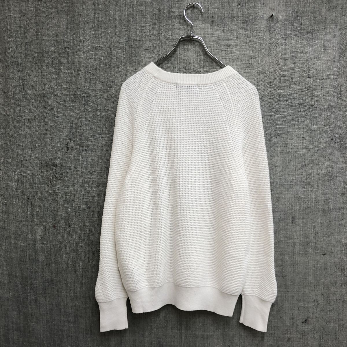 2N2387-K◆良品 UNTITLED アンタイトル 長袖ニットトップス◆size4 オフ白 無地 透け感 シンプル 綿100% カジュアル レディース_画像4