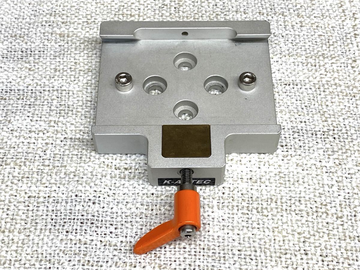 K-ASTEC DS65N есть выемка подставка 