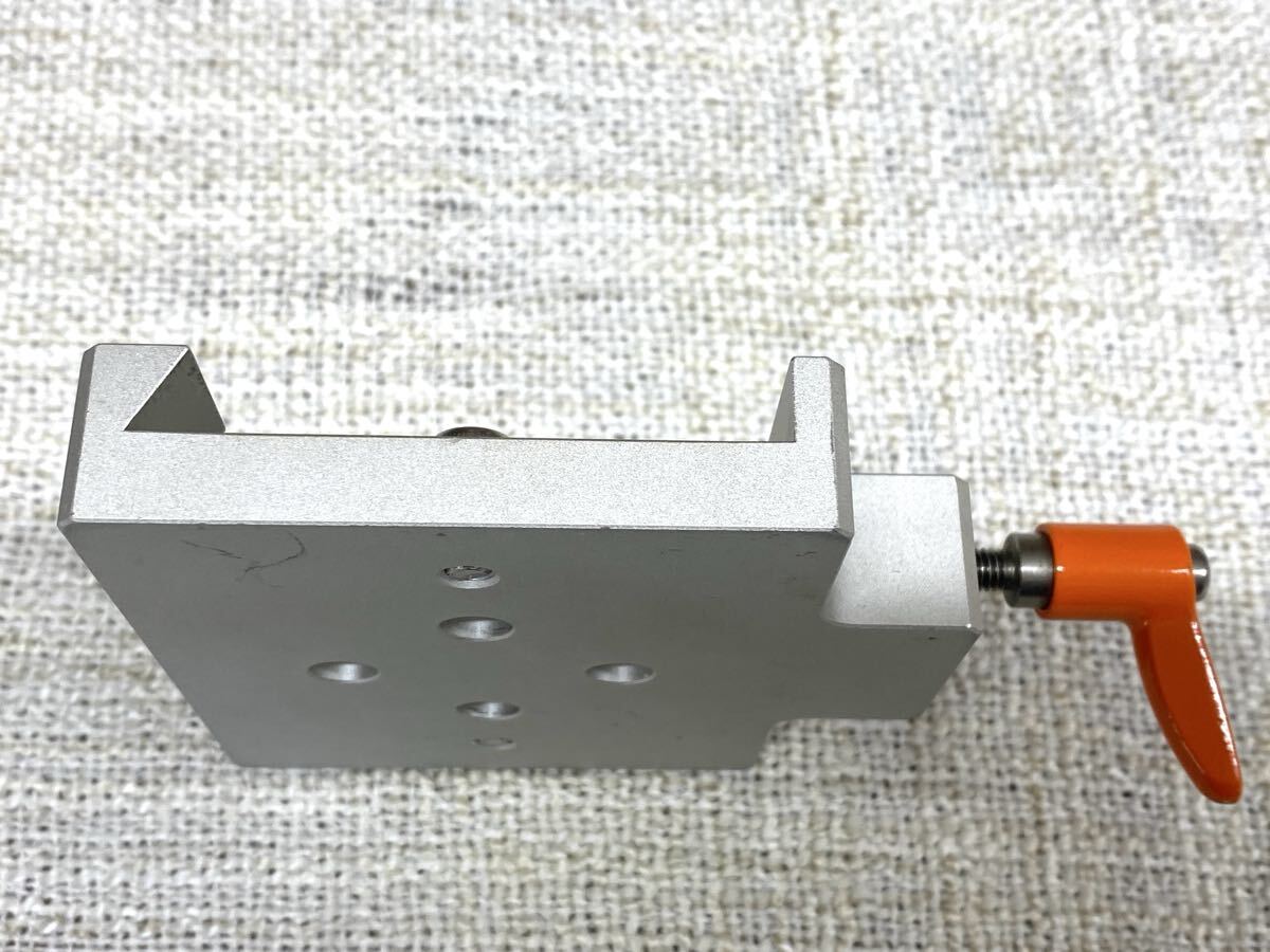 K-ASTEC DS65N есть выемка подставка 