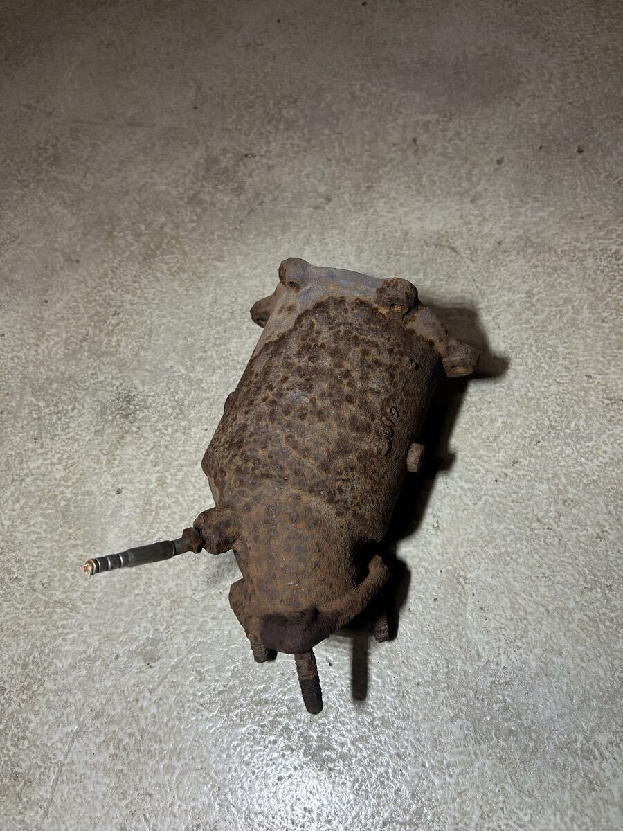 車種不明 ジャンク 触媒　素材用　_画像2