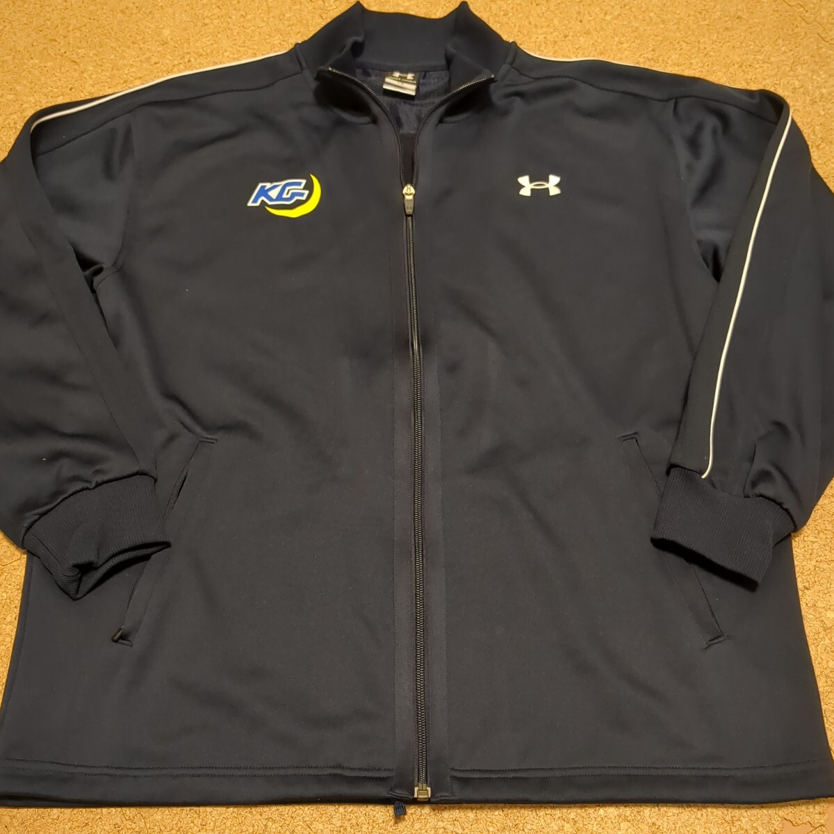【非売品】関西学院大学アメフト部FIGHTERS選手支給トラックジャケット　LG　アンダーアーマー_画像1