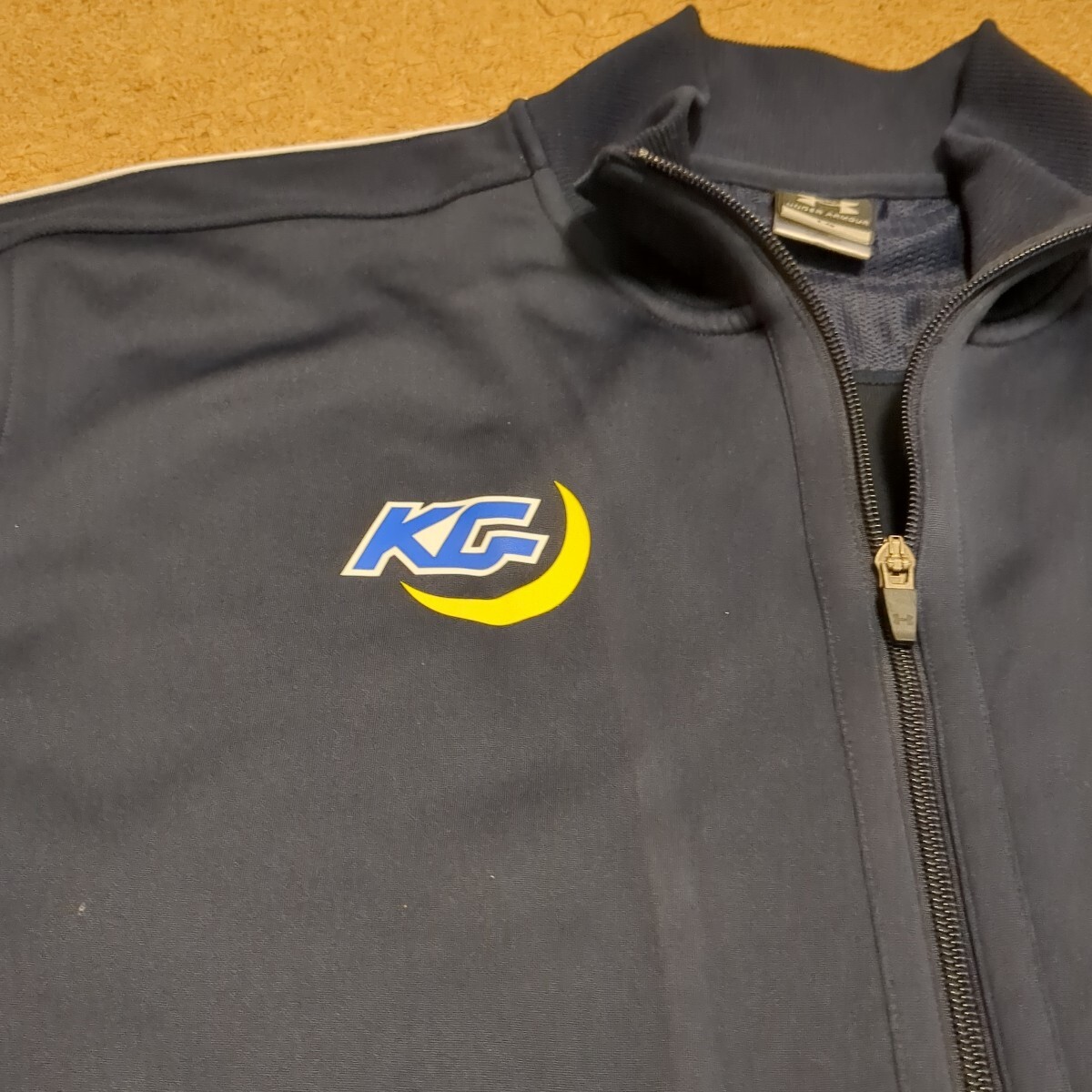 【非売品】関西学院大学アメフト部FIGHTERS選手支給トラックジャケット　LG　アンダーアーマー_画像2