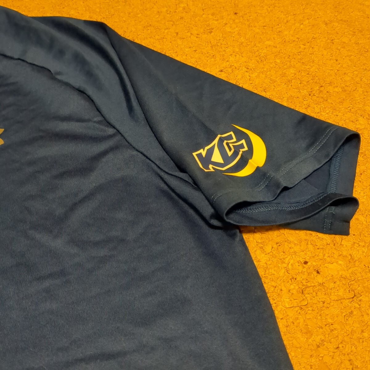 【非売品】 関西学院大学アメフト部FIGHTERS　選手支給Tシャツ XL アンダーアーマー UA _画像2