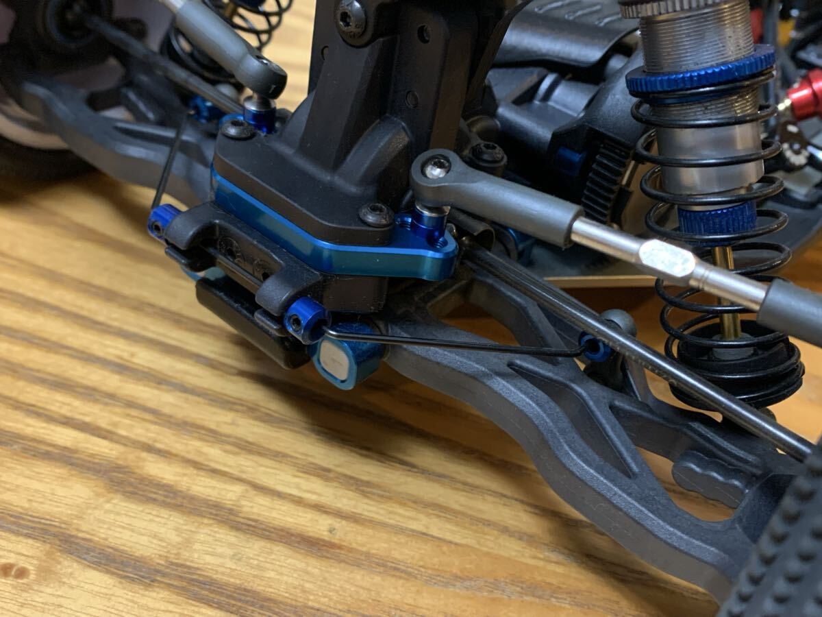 アソシエイテッド RC10B7 人工芝 カーペット路面 オプション多数_画像7