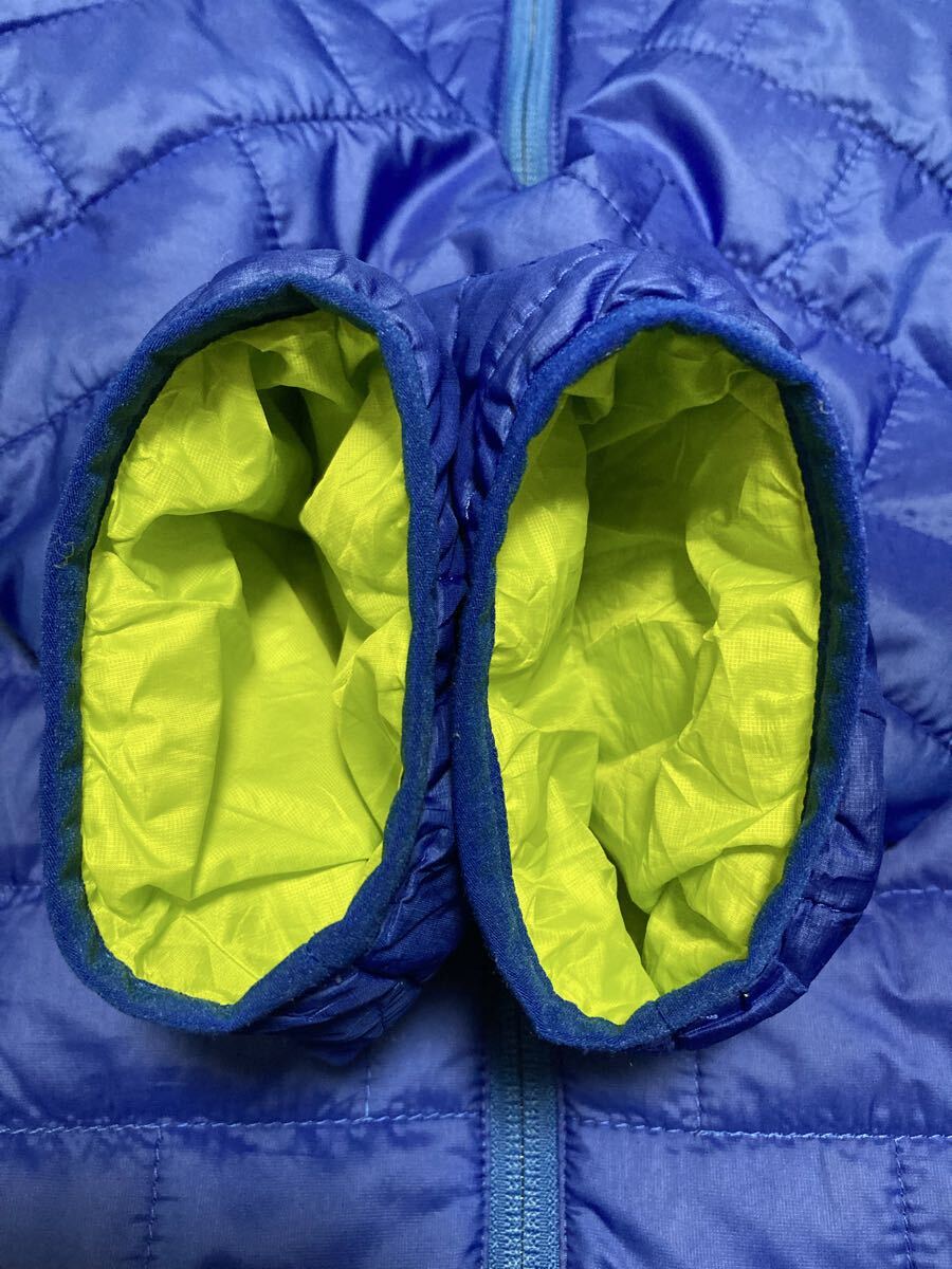 美品 パタゴニア ナノパフジャケットフーディ 84221FA13 プリマロフト 青_画像4