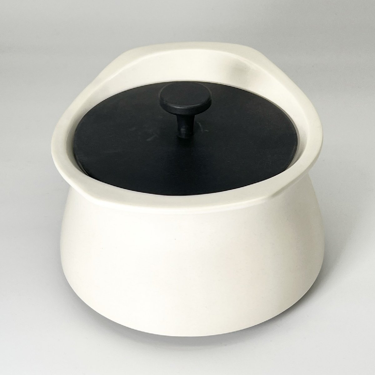 [*52-715]# не использовался # MOLATURA bestpot 20cm белый BP20S-WH (7445)