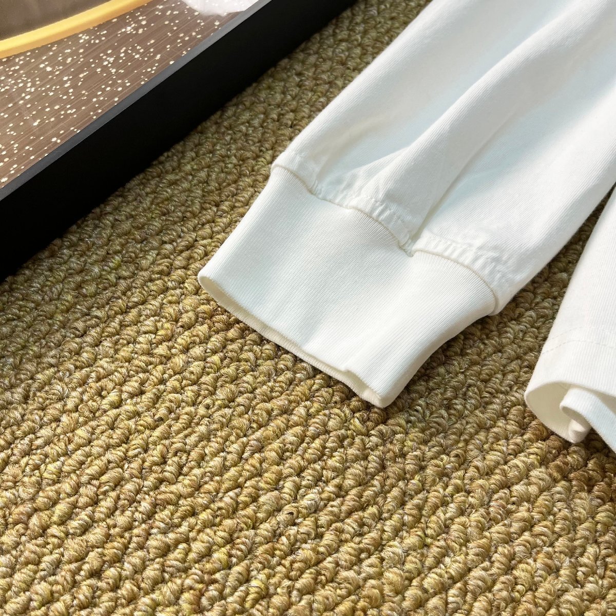 長袖Tシャツ カナダ製造 コットン100% 柔らか ソフト 丸首 プリント柄 オシャレ カットソー ゆったり カジュアル トレーナー 春秋 SIZE:L_画像5